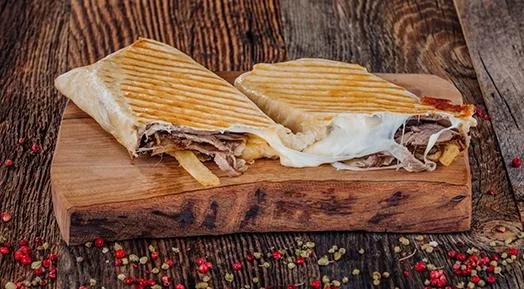 Kaşarlı Et Döner Dürüm