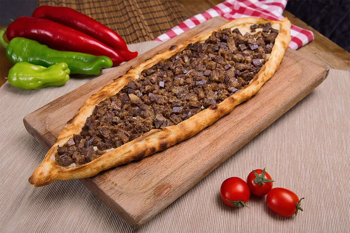 Kavurmali Pide