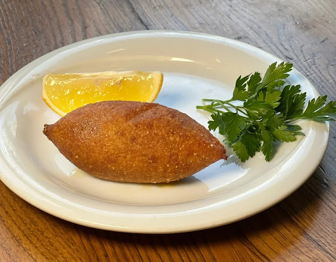  İçli Köfte 