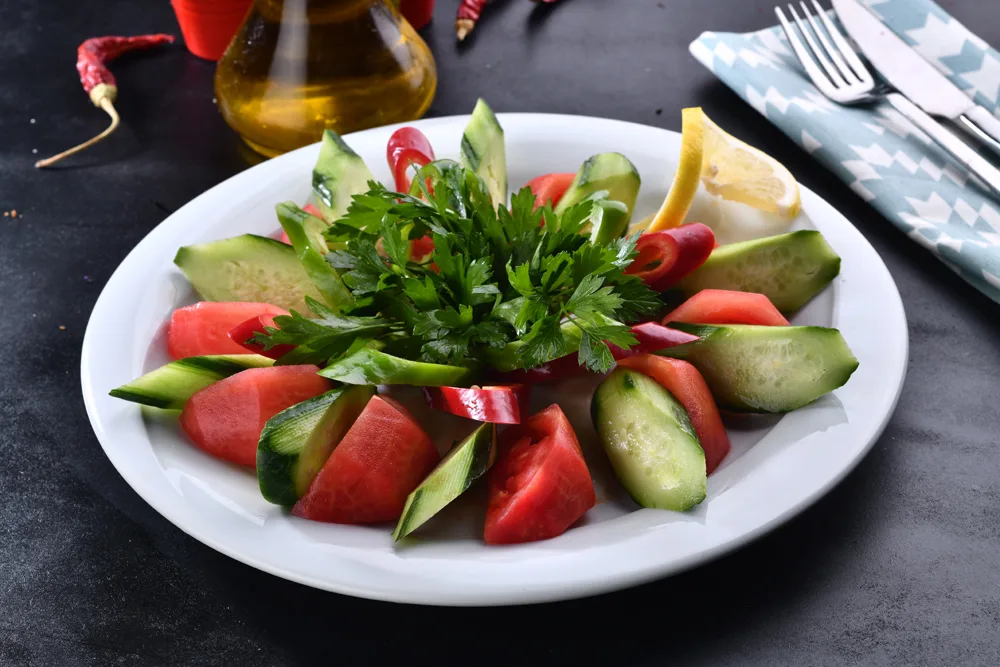  Domates Söğüş Tabağı 