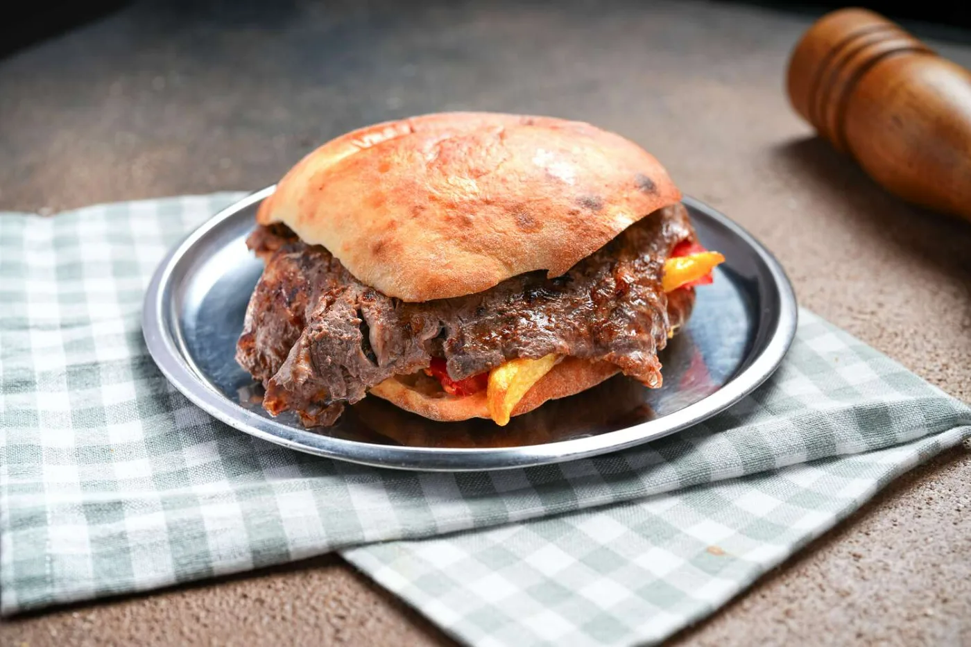 Tombik Et Döner  